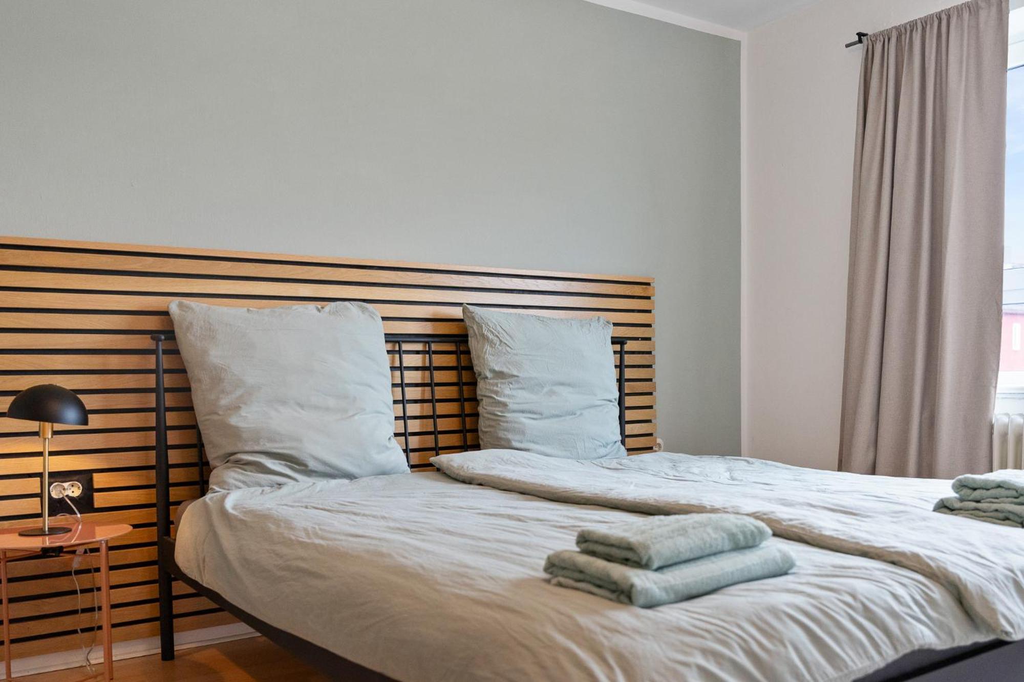 Zentrale Wohnung 3 Zimmer 24H Check In Кил Екстериор снимка